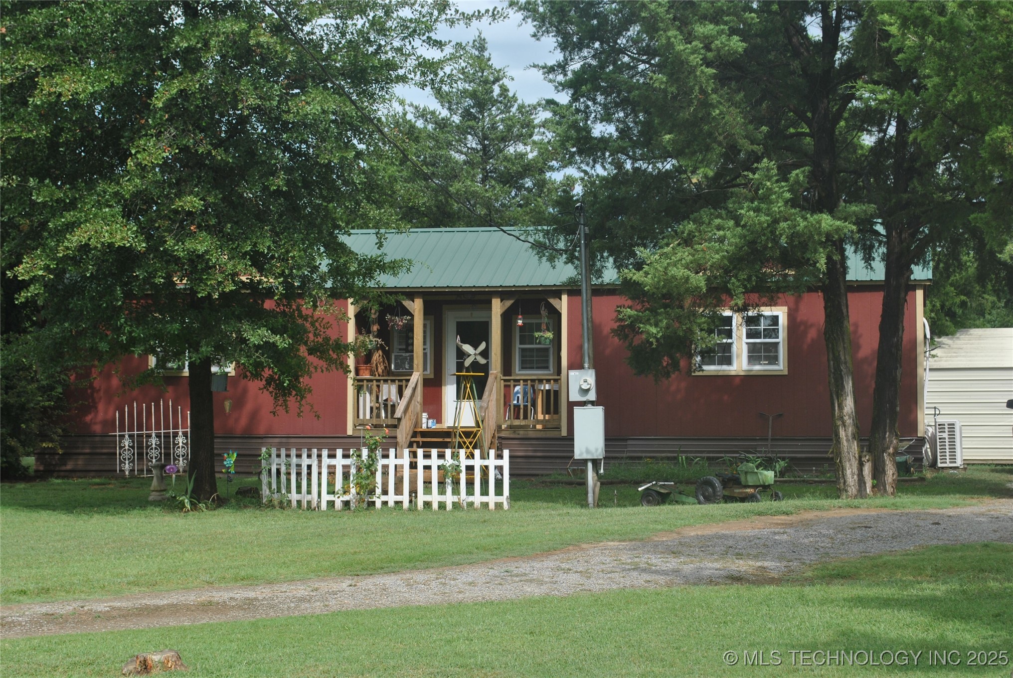 1227 S Risner Road