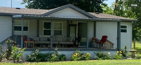 MLS: 2505327