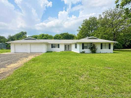 331 N PINE, STRATFORD, OK 74872 - Image 71017fd030dfdad8b5b92c2aa8e8e21f/3424848625