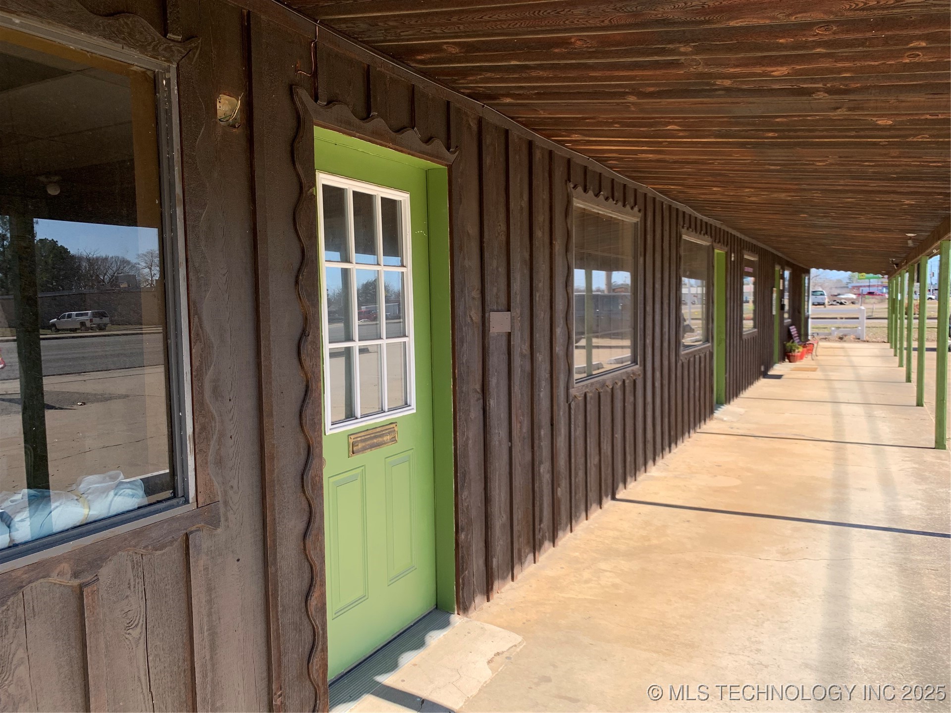 322 W Main Street