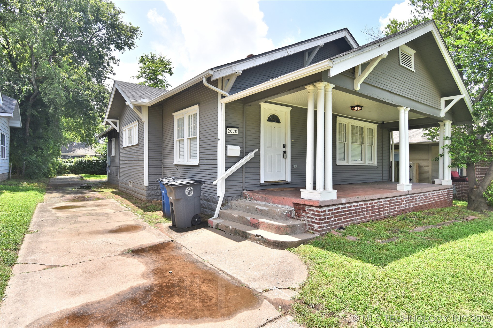 2020 E 14th Street