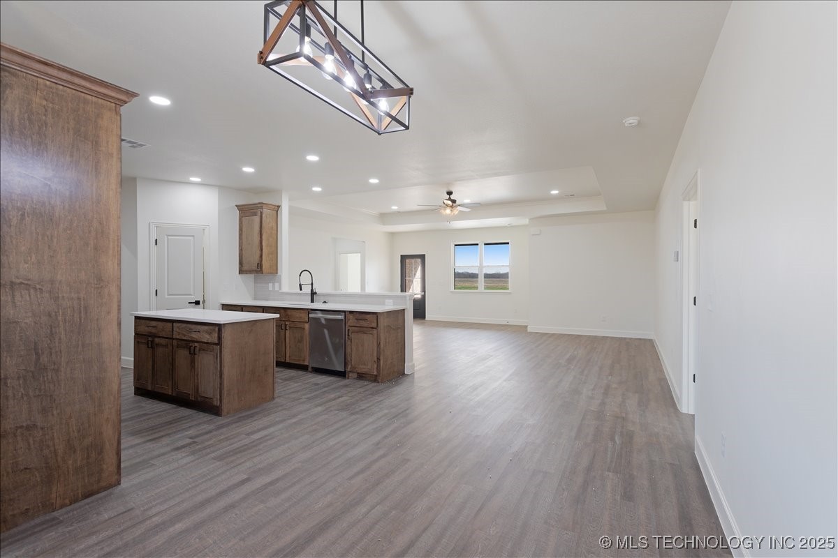 364 Sunset Way