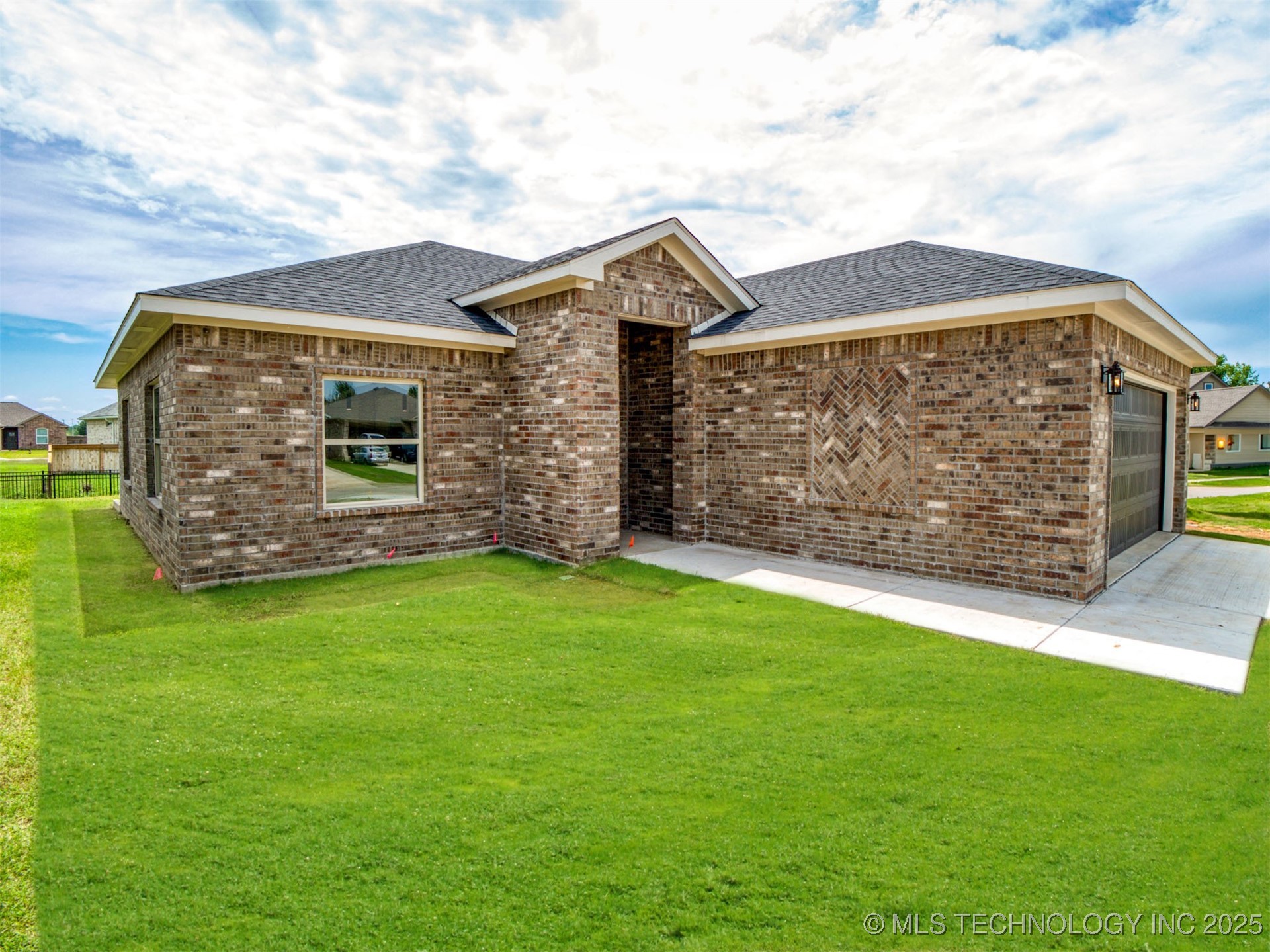 1190 Wild Indigo Circle