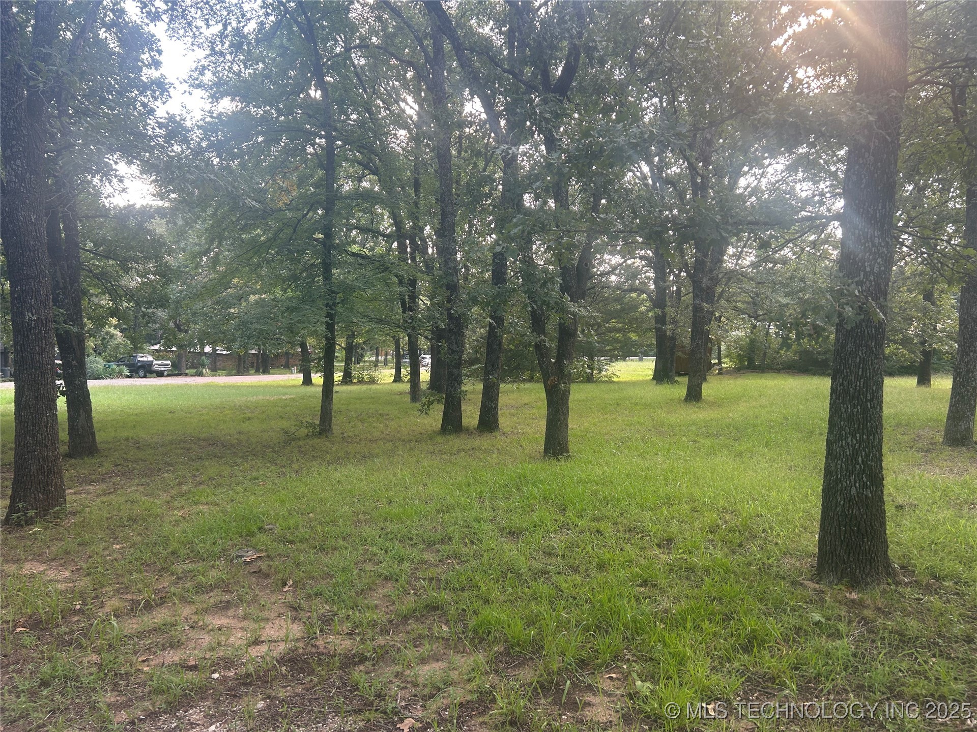 305 Rolling Wood Hills