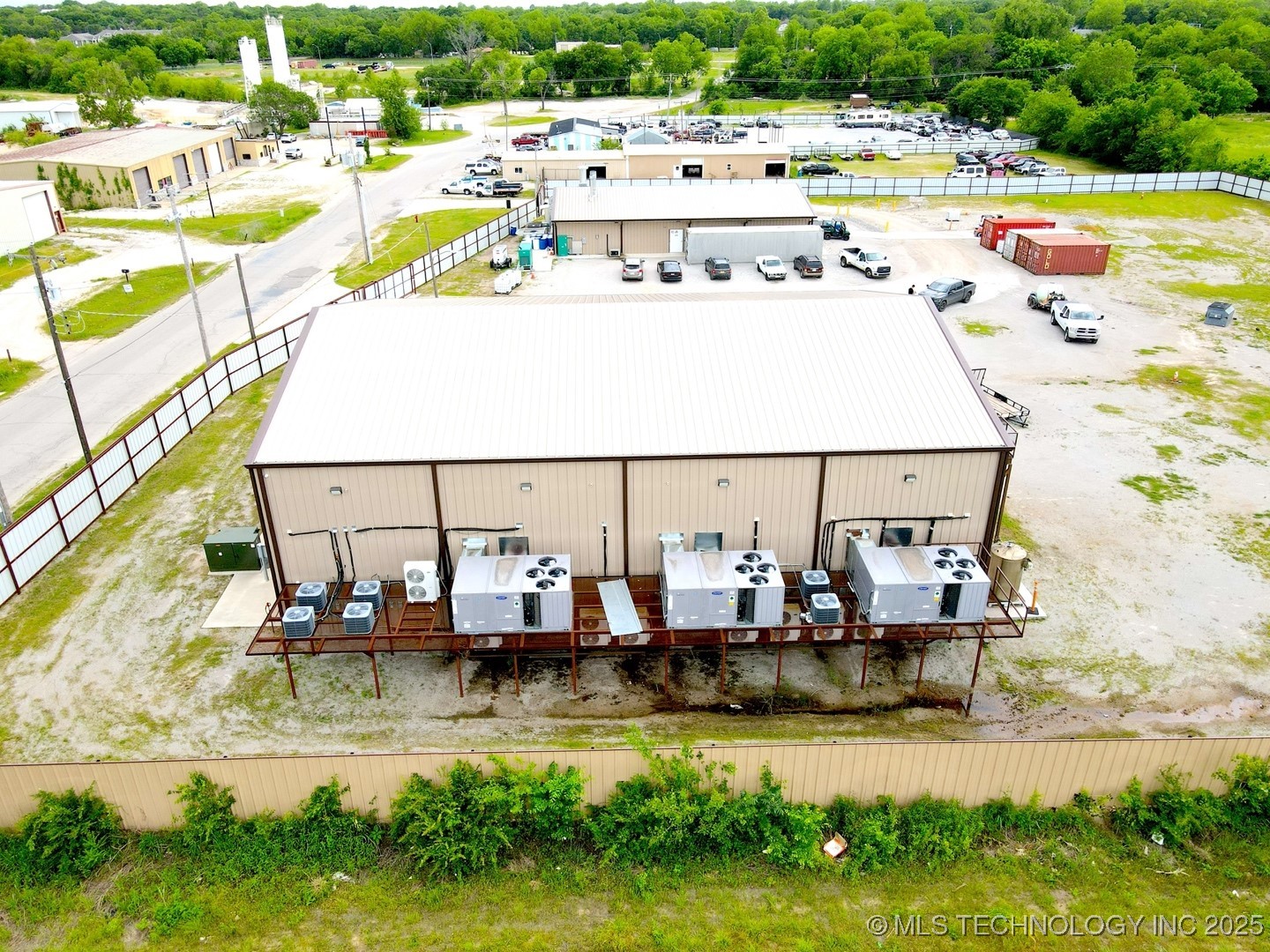 1601 Refinery Road