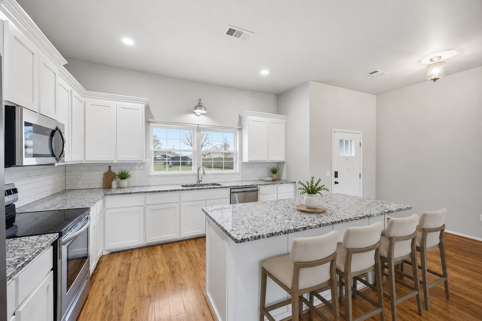 5447 Roadrunner Drive