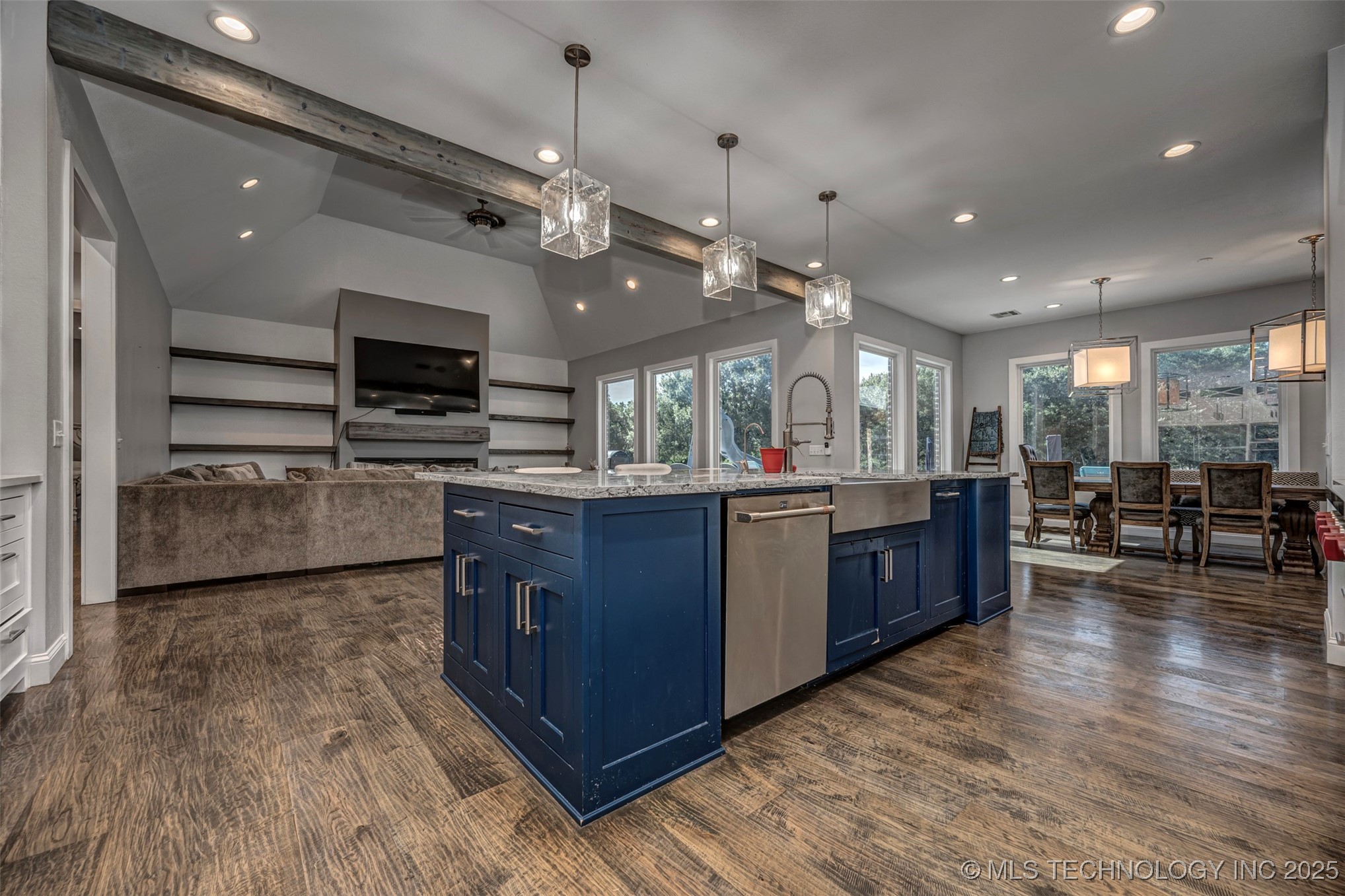 39 Tuscan Road