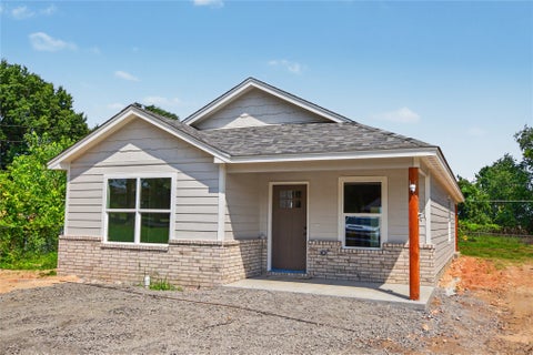 Photo of 418 Whittmore Drive #2, Tahlequah, OK 74464 (MLS # 2627148)