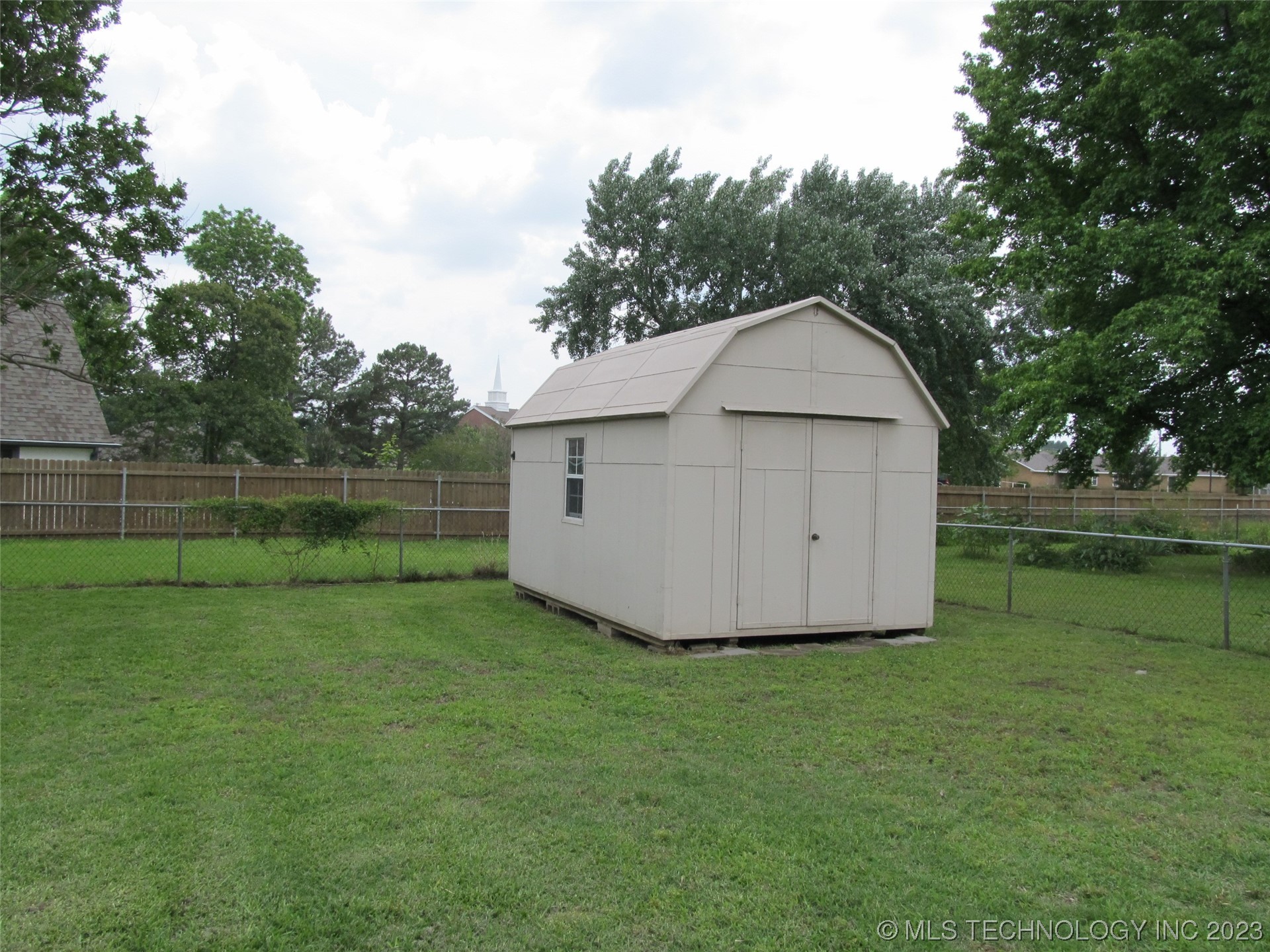 Photo 14 of 17 of 205 Chaparral house