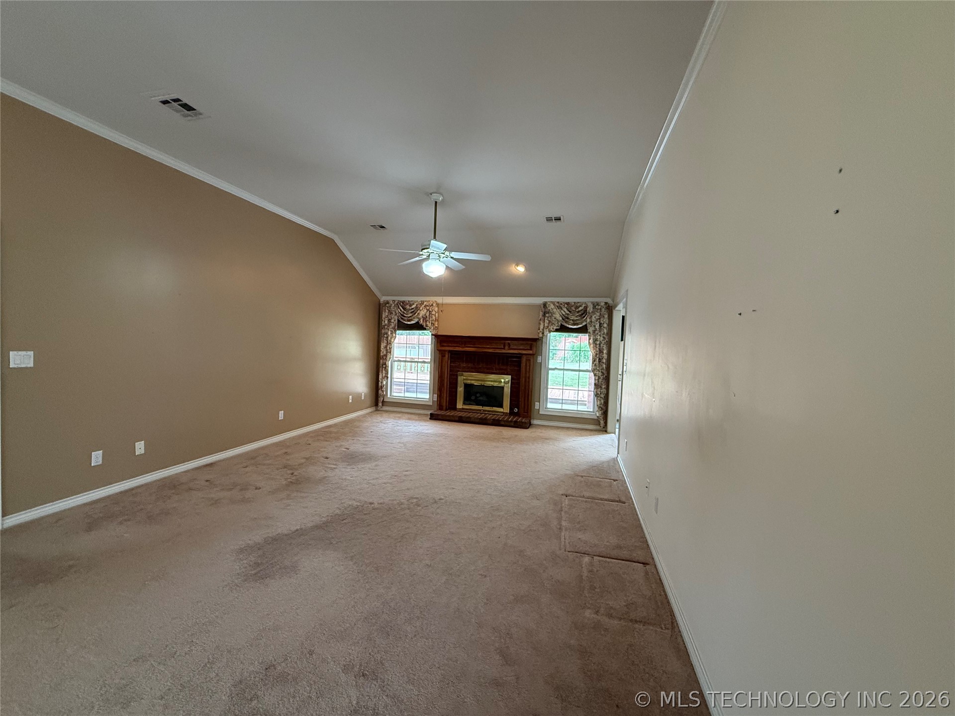 1207 Grandview AVE, Fort Gibson, OK 74434 — MLS #2618578 — photo 14 of 51