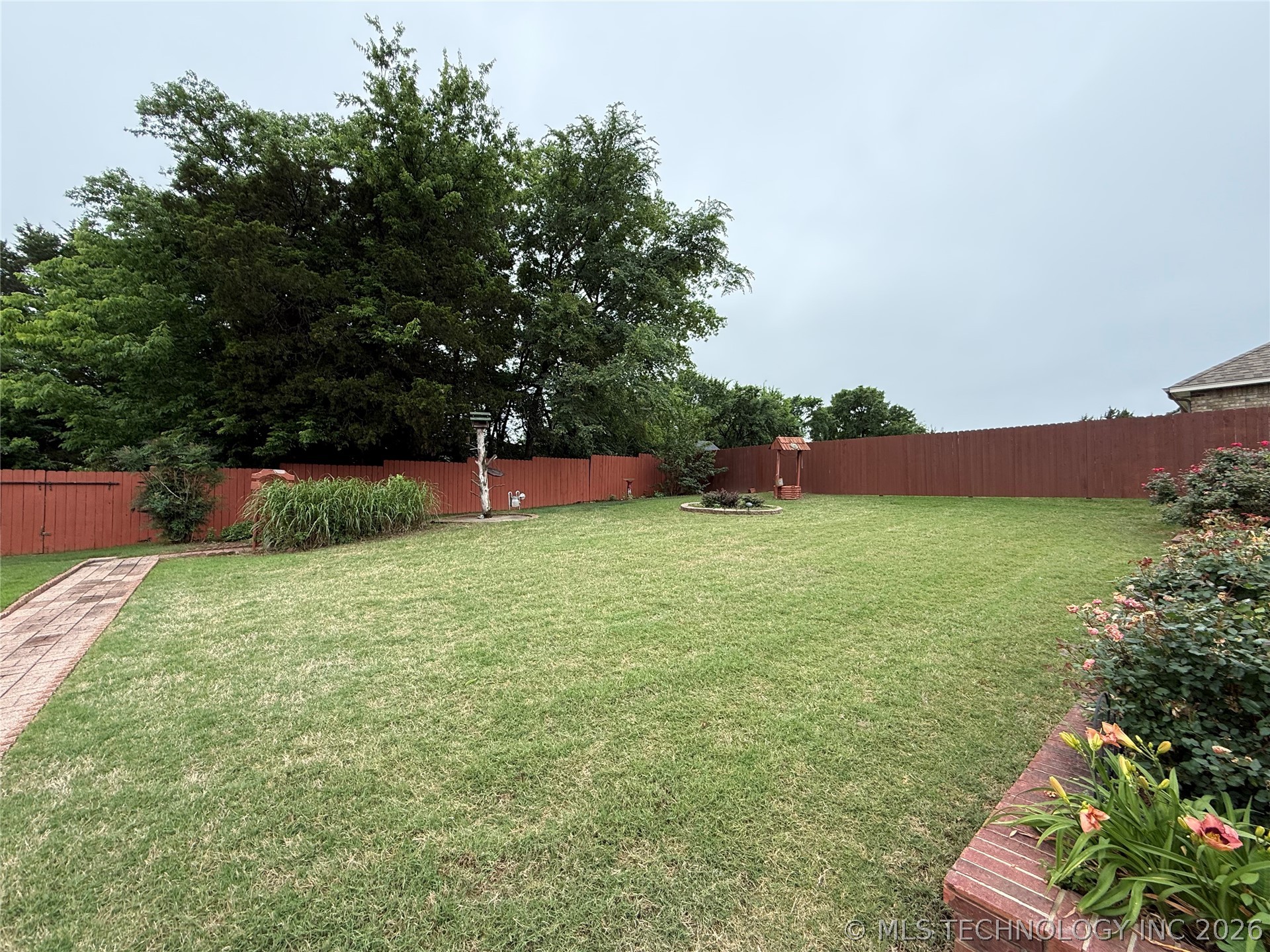 1207 Grandview AVE, Fort Gibson, OK 74434 — MLS #2618578 — photo 46 of 51