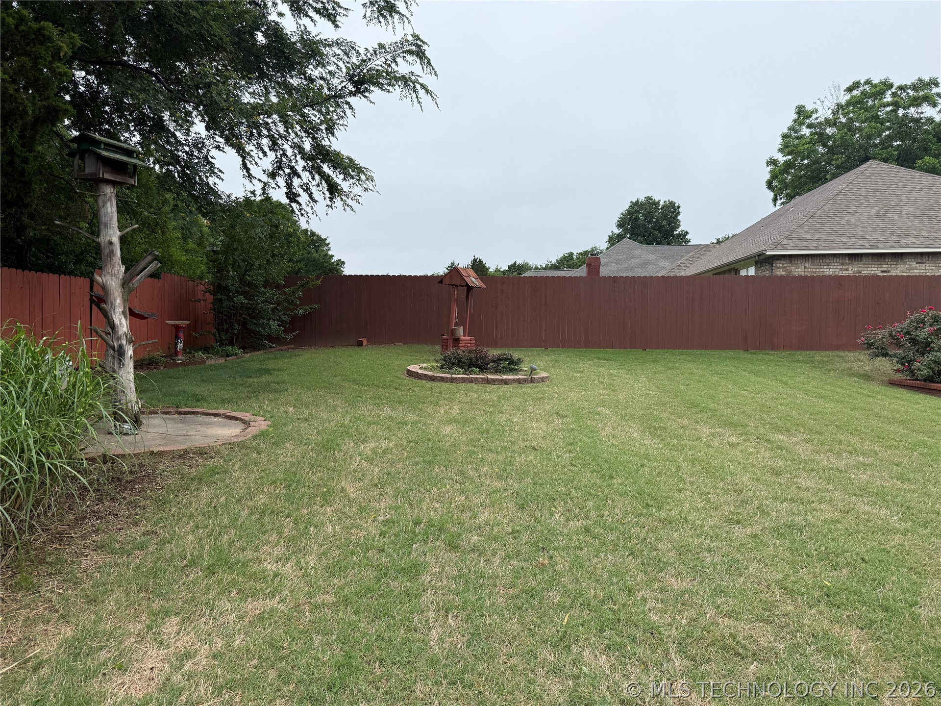 1207 Grandview AVE, Fort Gibson, OK 74434 — MLS #2618578 — photo 41 of 51