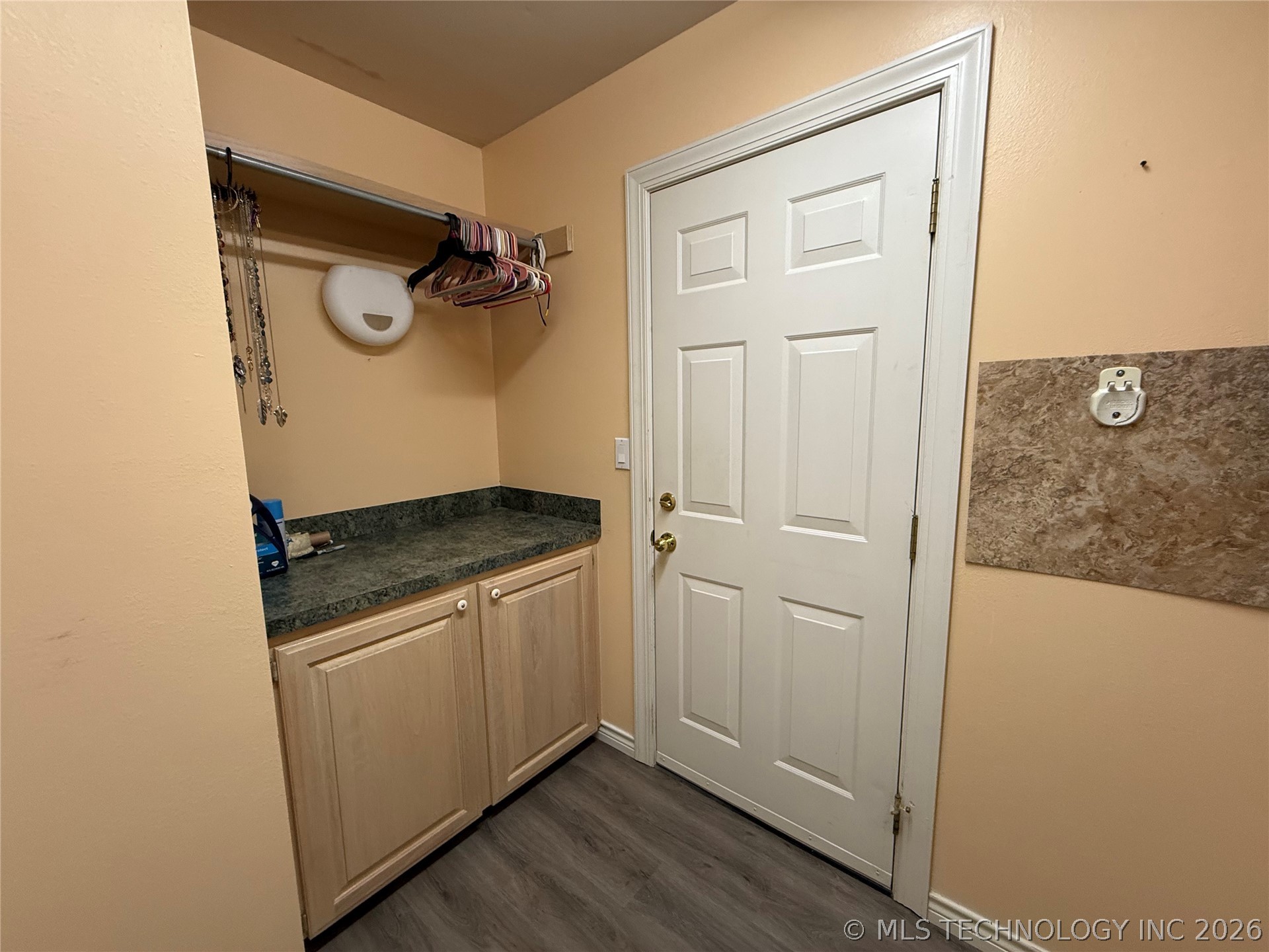 1207 Grandview AVE, Fort Gibson, OK 74434 — MLS #2618578 — photo 19 of 51