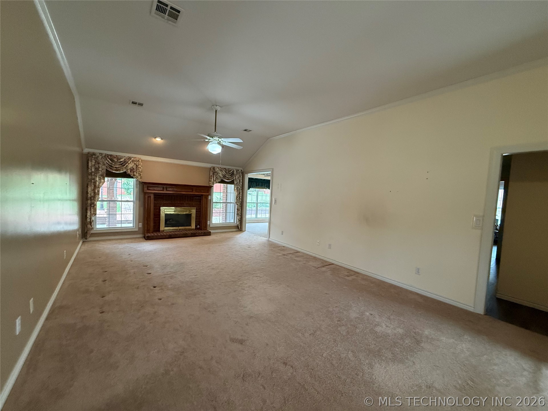 1207 Grandview AVE, Fort Gibson, OK 74434 — MLS #2618578 — photo 15 of 51