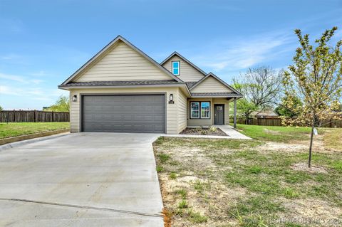 1178 Wild Indigo Circle Calera OK 74730