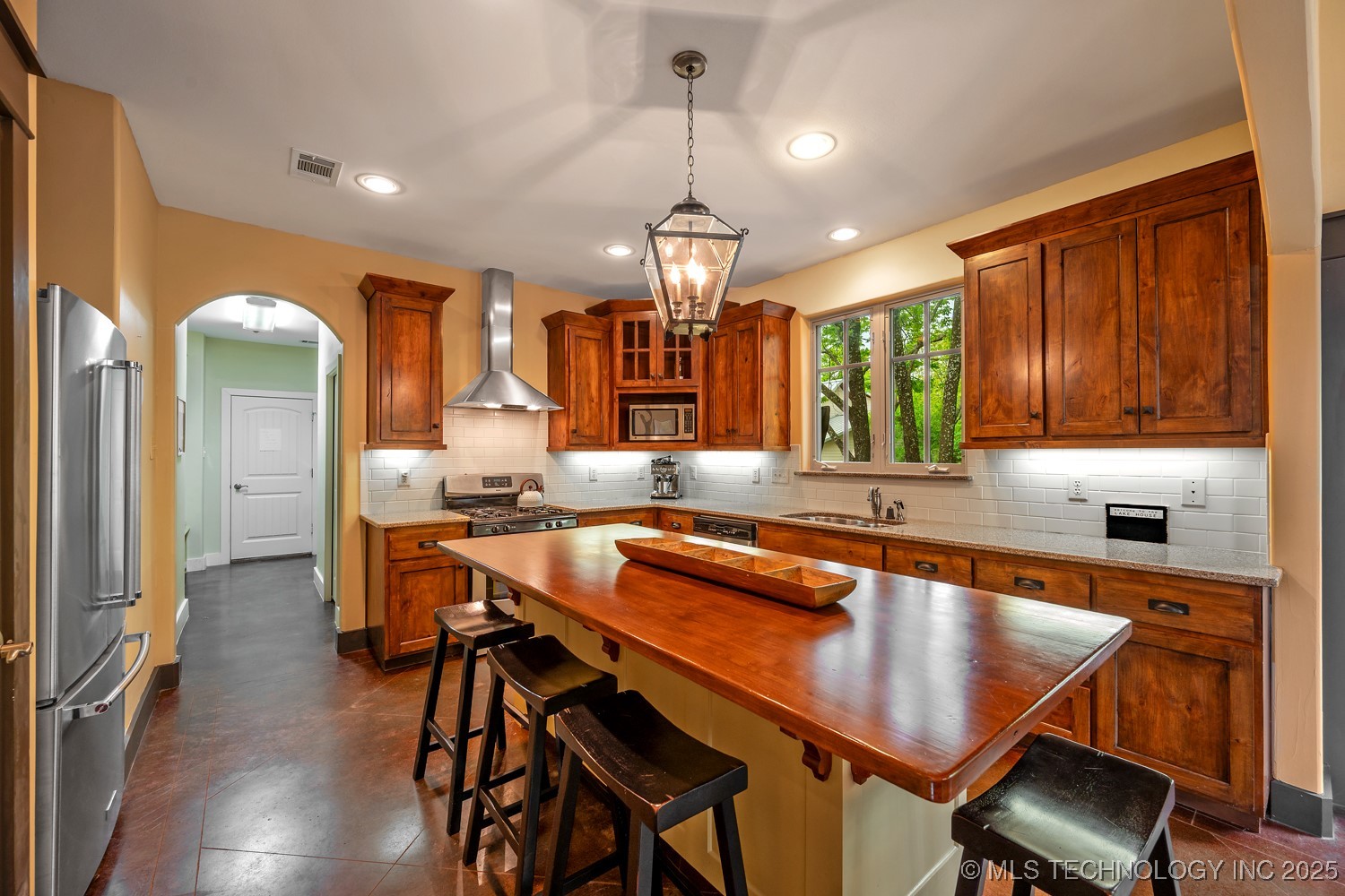 38 Oakwood Drive