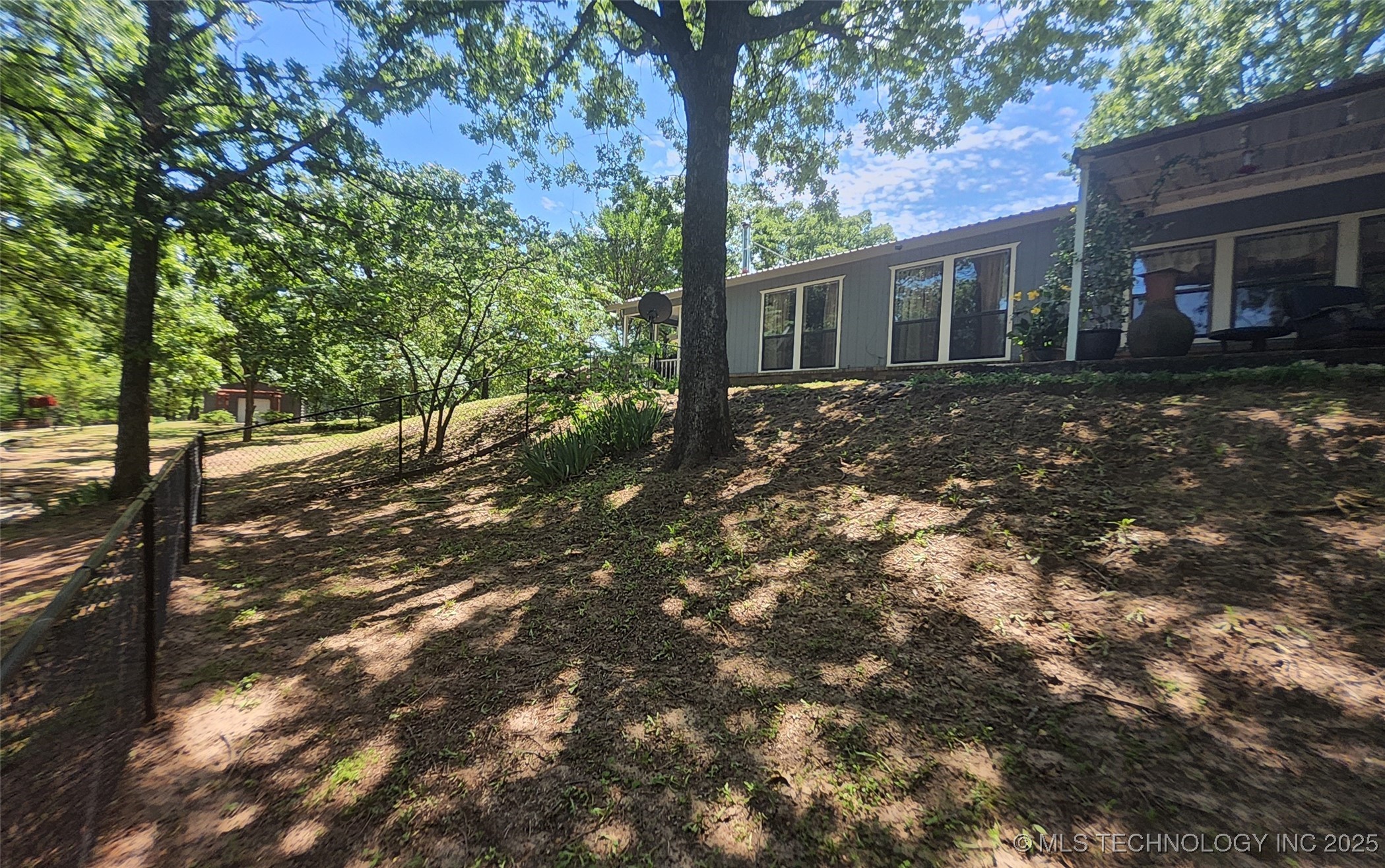 5328 Monroe Road