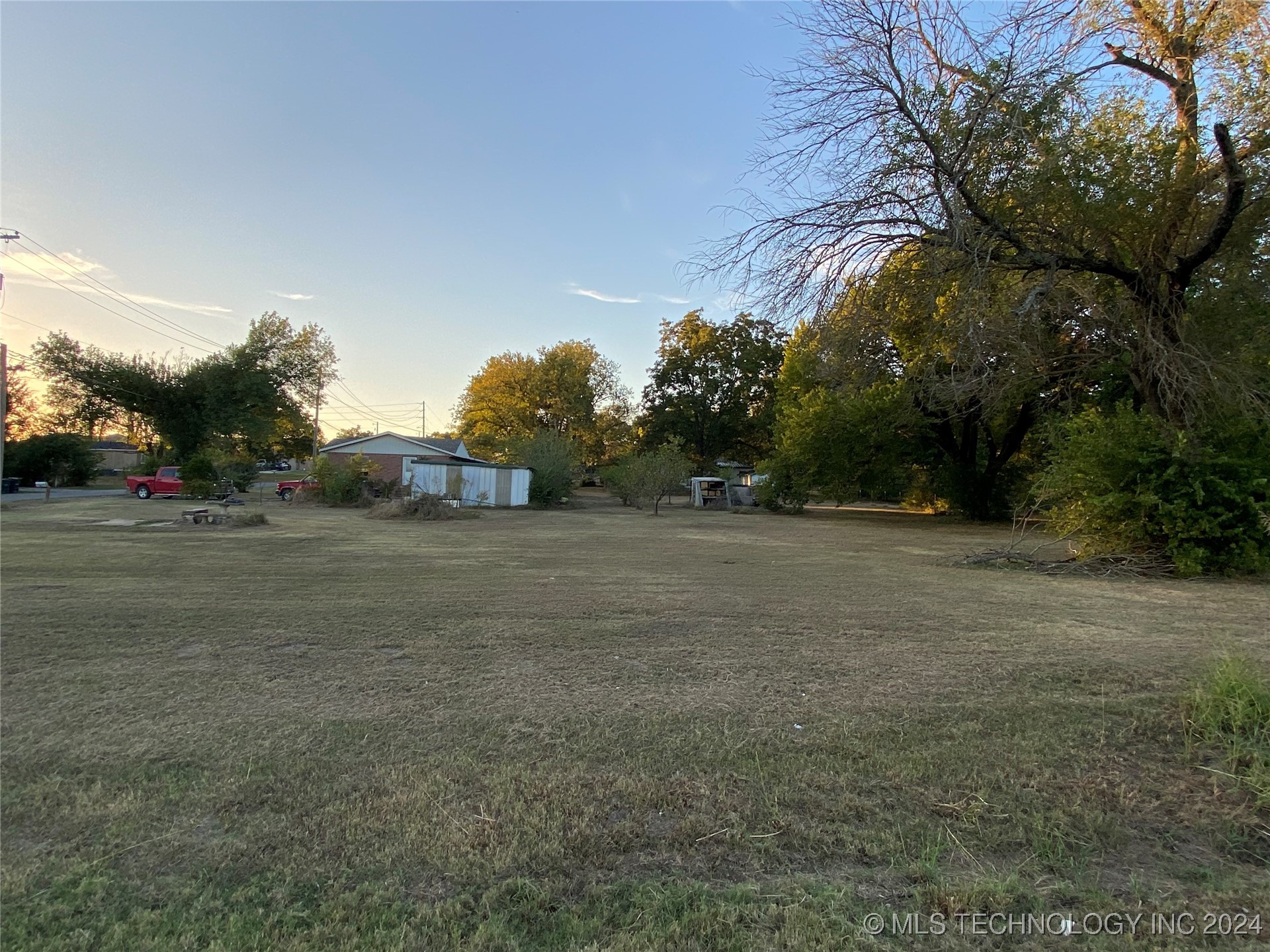 108 W Bryan