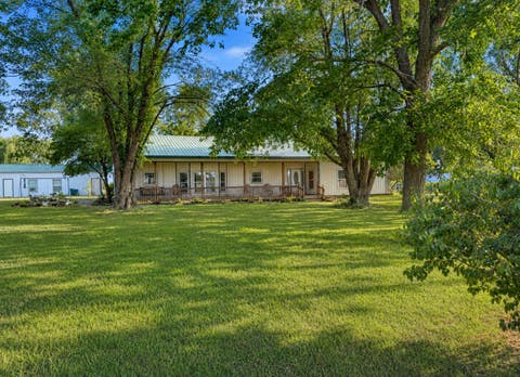 Photo of 19688 E Sunny Lane, Claremore, OK 74019 (MLS # 2629619)