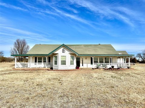 Photo of 3530 W 73rd Street S, Muskogee, OK 74401 (MLS # 2607769)
