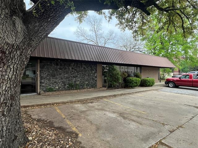 322 N 3rd Street