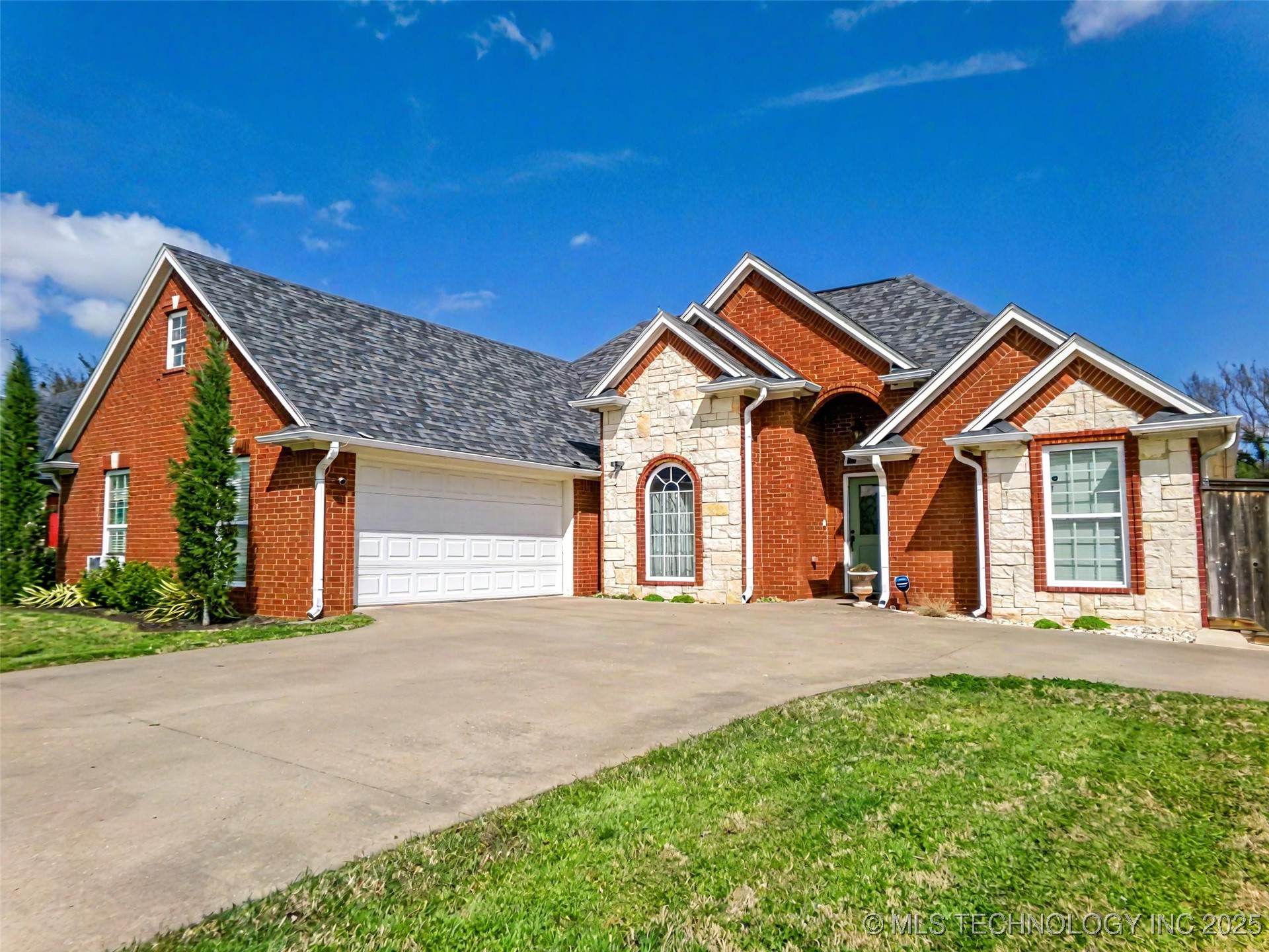 1424 Colt Drive