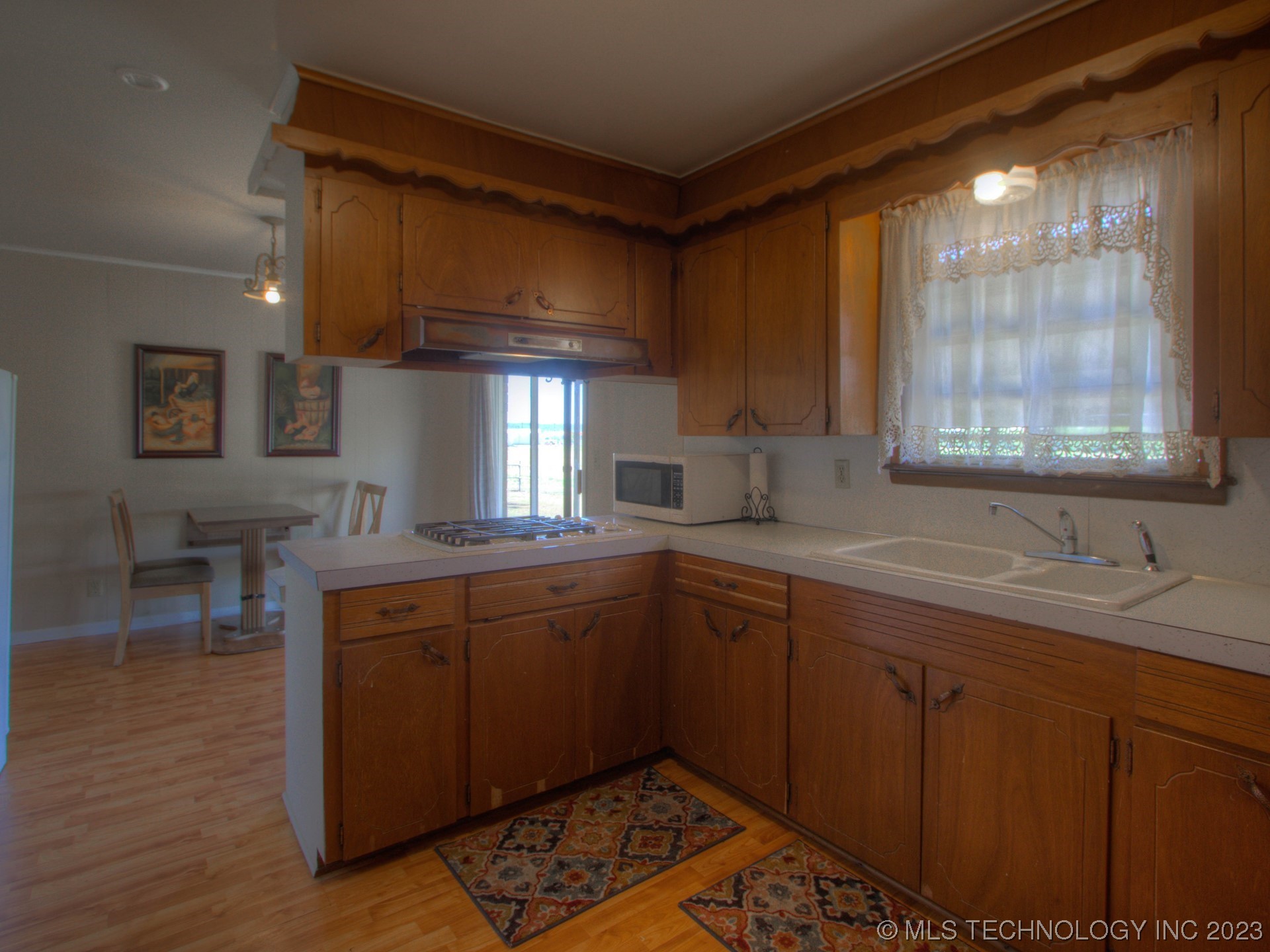 Photo 11 of 30 of 14818 N Javine Hill Road house