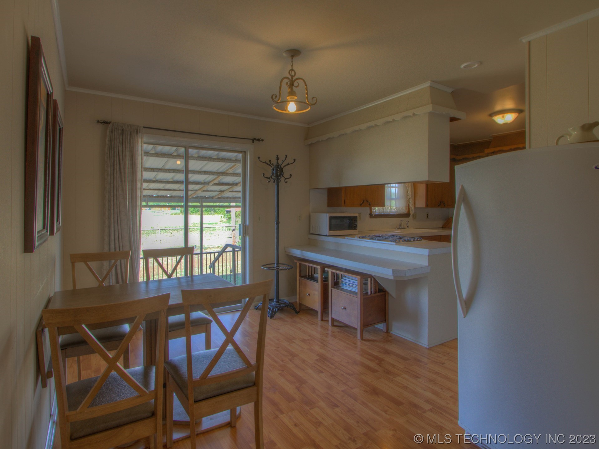 Photo 8 of 30 of 14818 N Javine Hill Road house