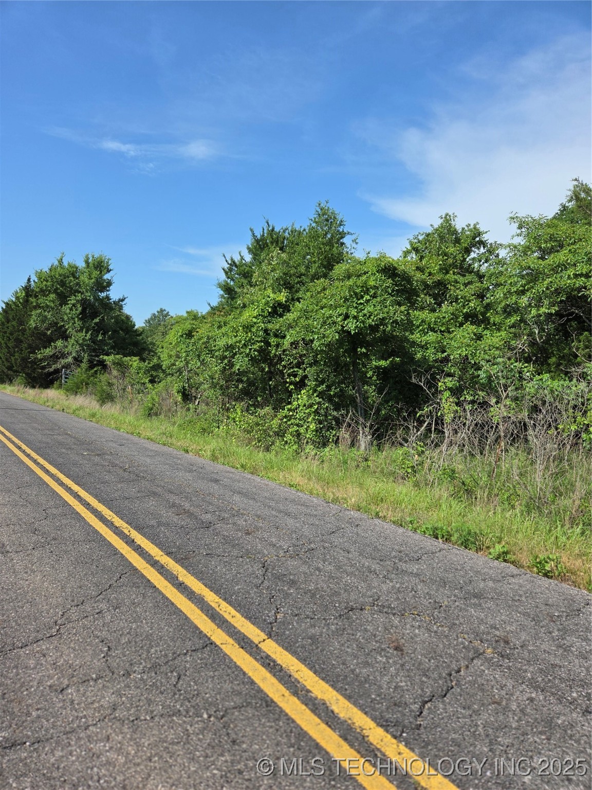 00 Centerpoint Road