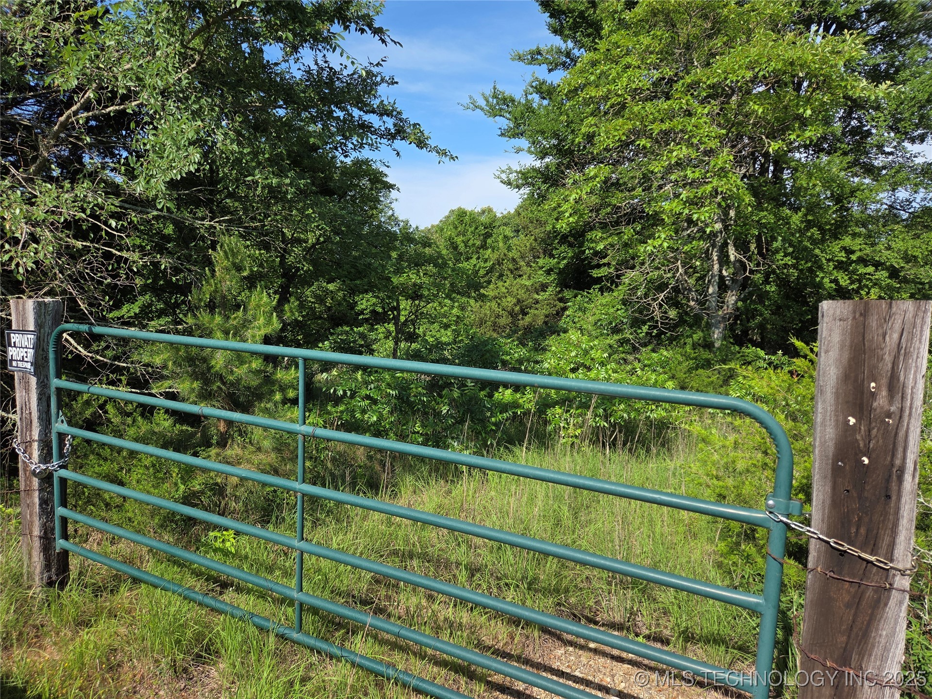 00 Centerpoint Road