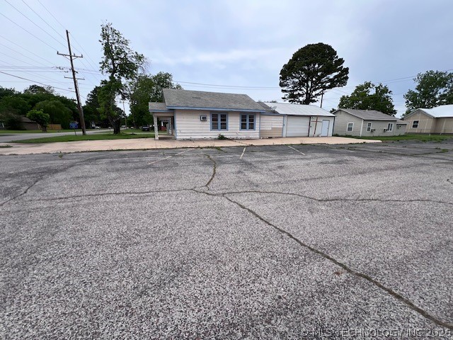 14 W Francis Street