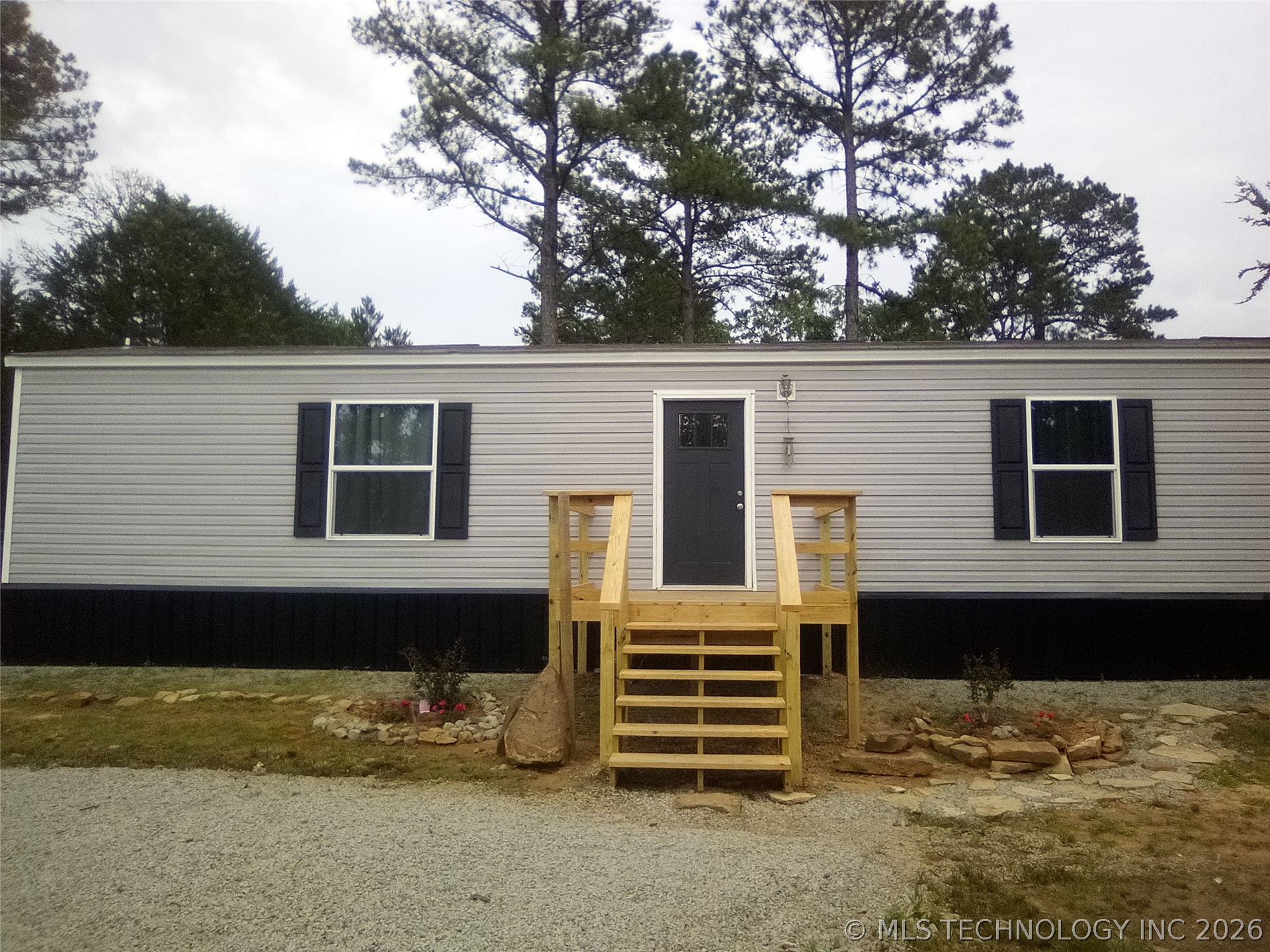 Photo 1 of 35 — 21 County Line Road E, Eufaula, OK 74432
