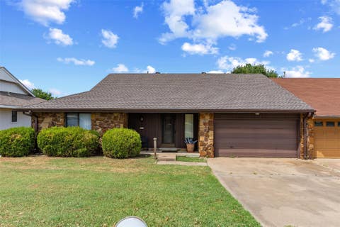 Photo of 6716 Abbey Road, Bartlesville, OK 74006 (MLS # 2631426)