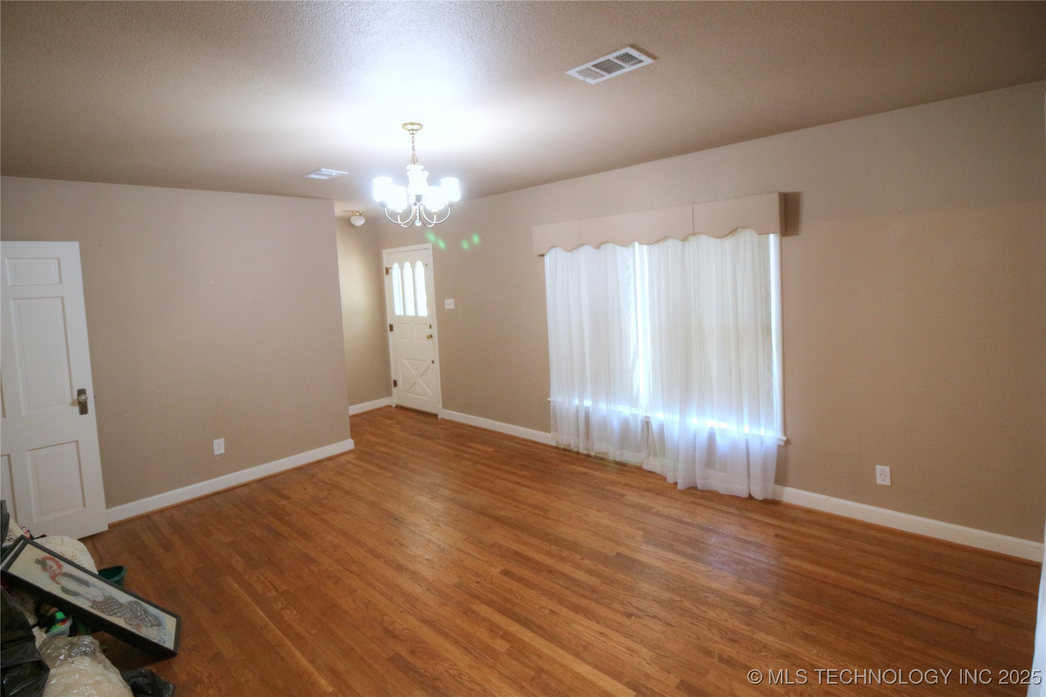 1810 W Cedar Street