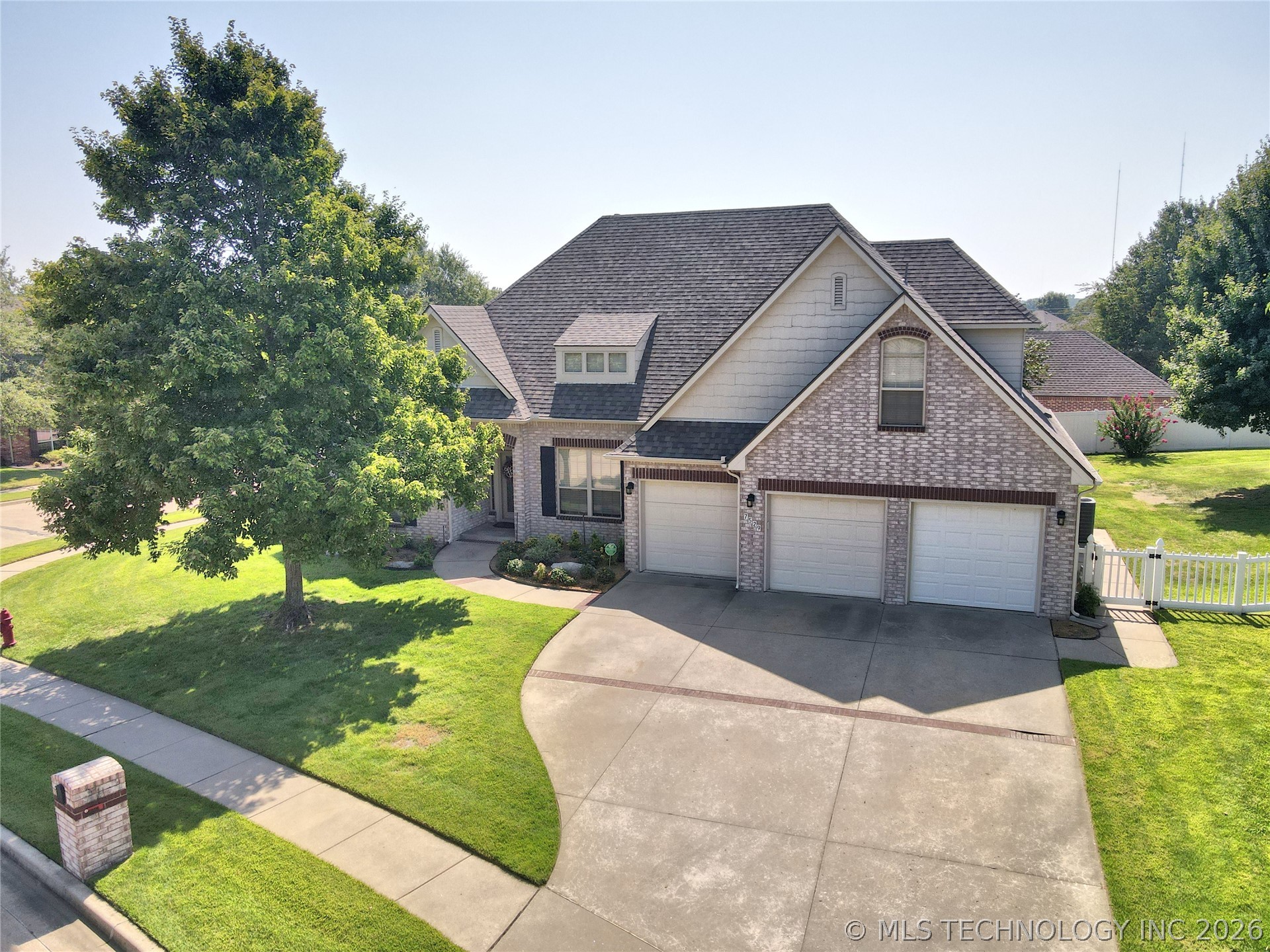 Photo 1 of 58 — 7529 E Galveston Street, Broken Arrow, OK 74014