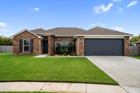 Photo of 5105 E Galveston Court S, Broken Arrow, OK 74014 (MLS # 2638066)