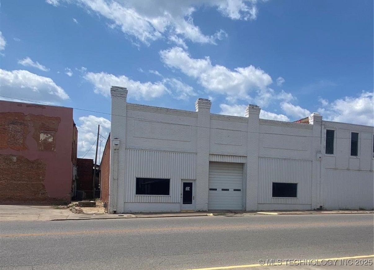 111 N Washington Street