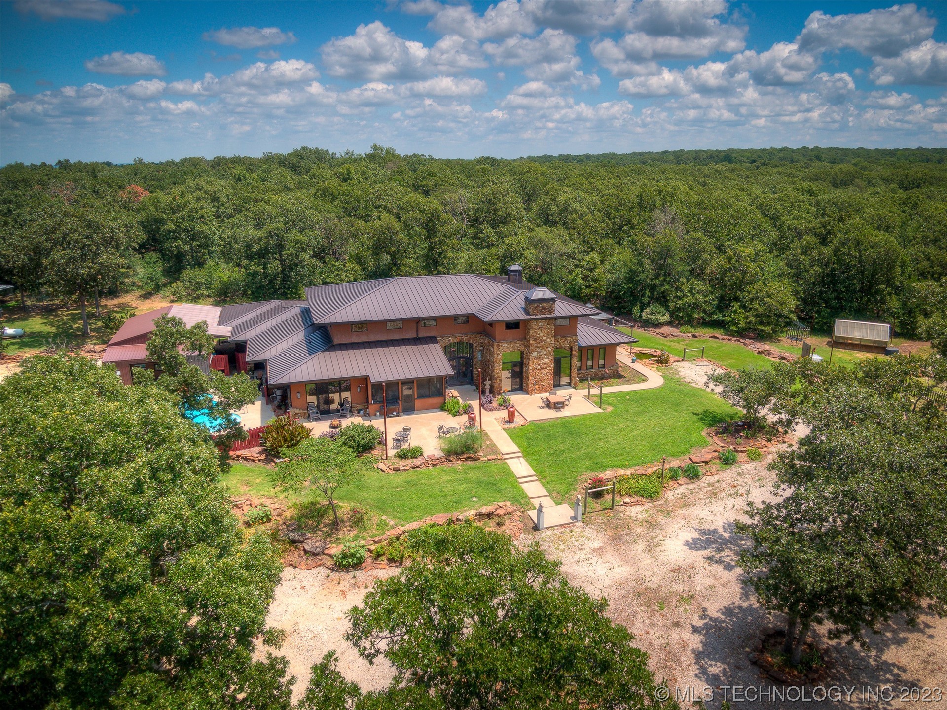 Photo 5 of 44 of 14380 Creager Road house