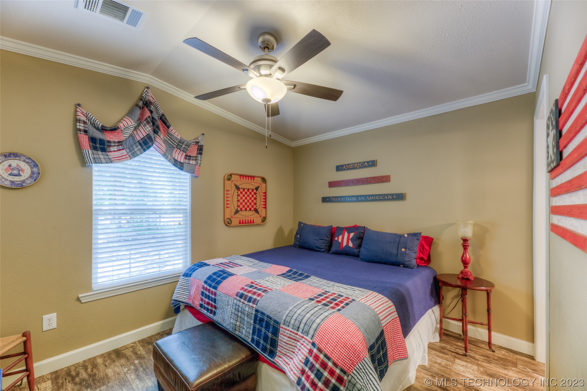 Photo 31 of 44 of 14380 Creager Road house