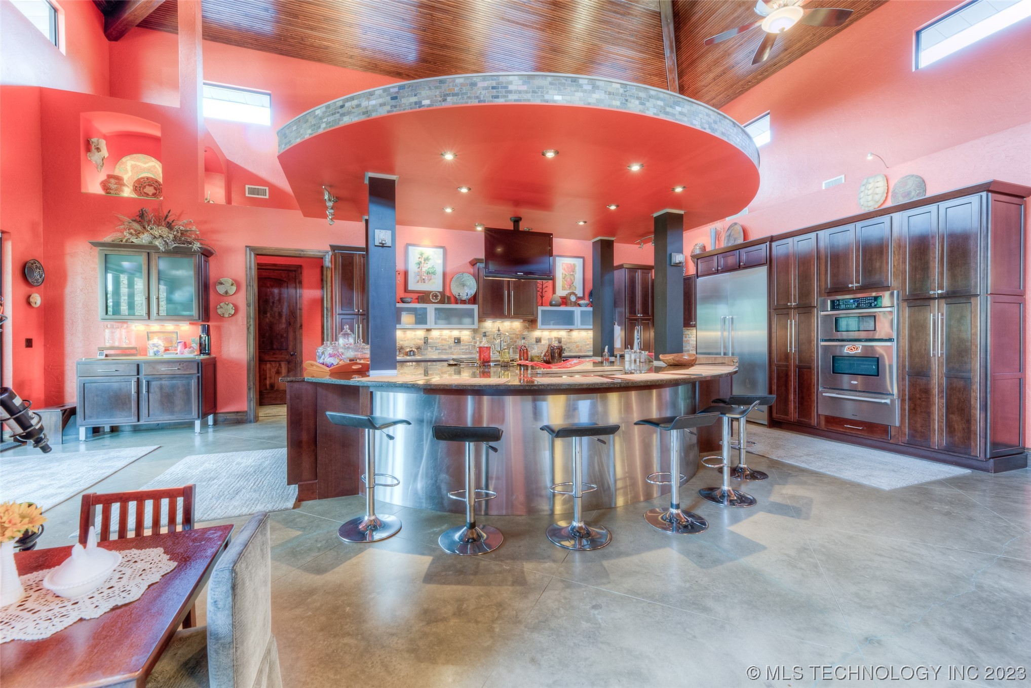 Photo 14 of 44 of 14380 Creager Road house