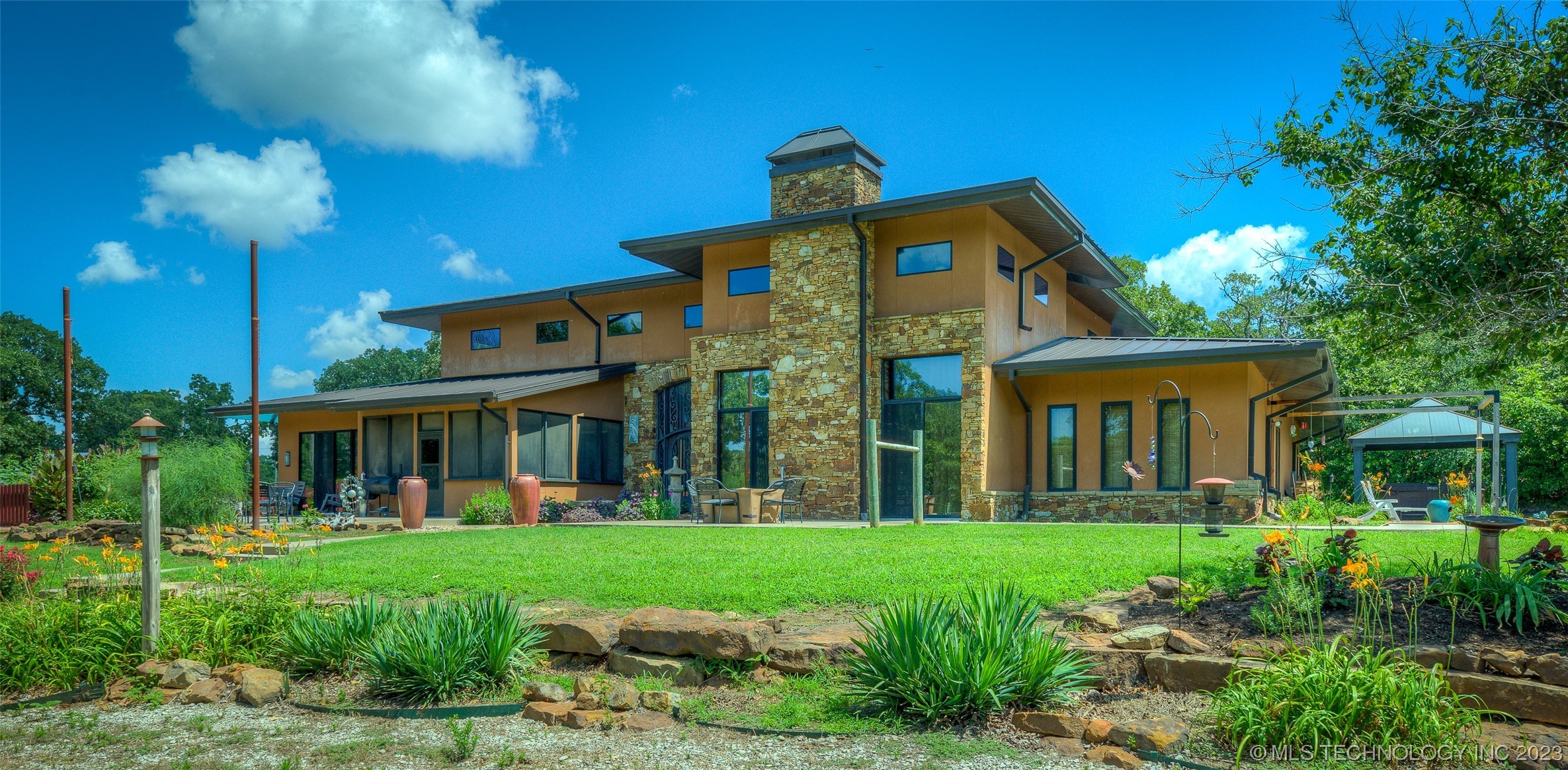 Photo 2 of 44 of 14380 Creager Road house