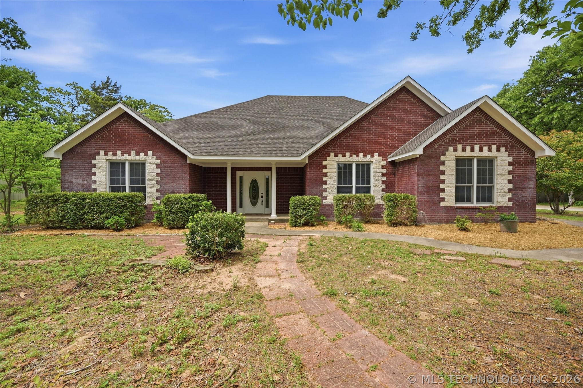 601 Thousand Oaks