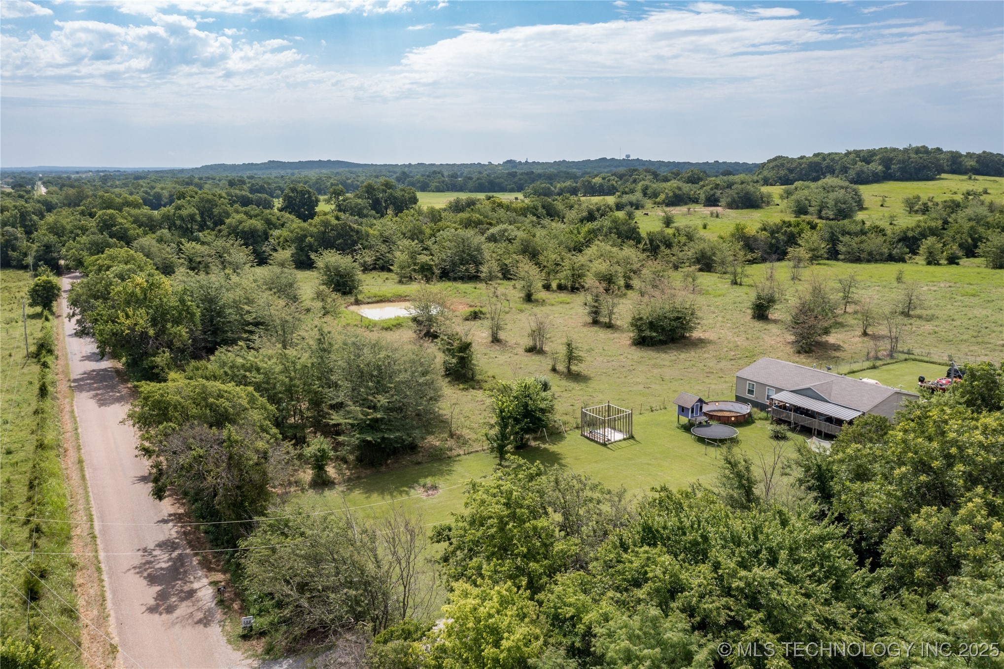 1007 Forest Lane