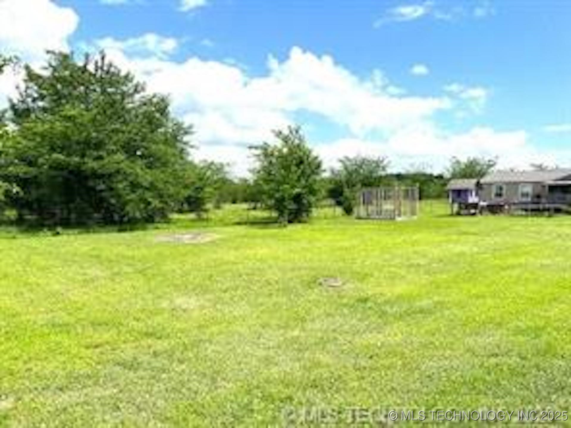 1007 Forest Lane
