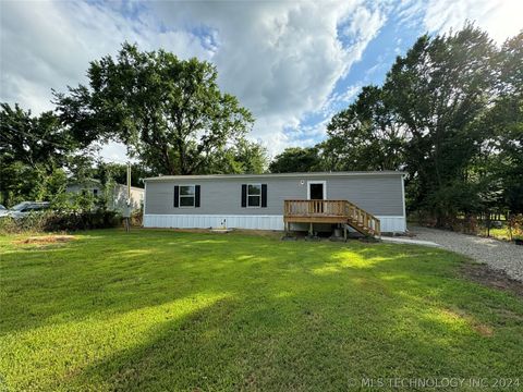 Manufactured Home in Canadian OK 309 Toole.jpg