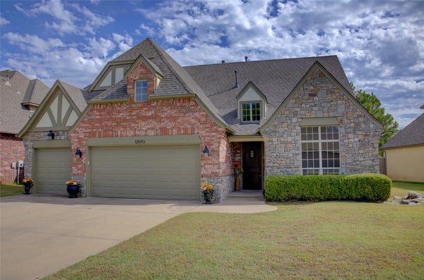 12593 S 67TH EAST AVE, BIXBY, OK 74008 - Image 7d497519bb31befd7df03ff1769c40ad/1606259771