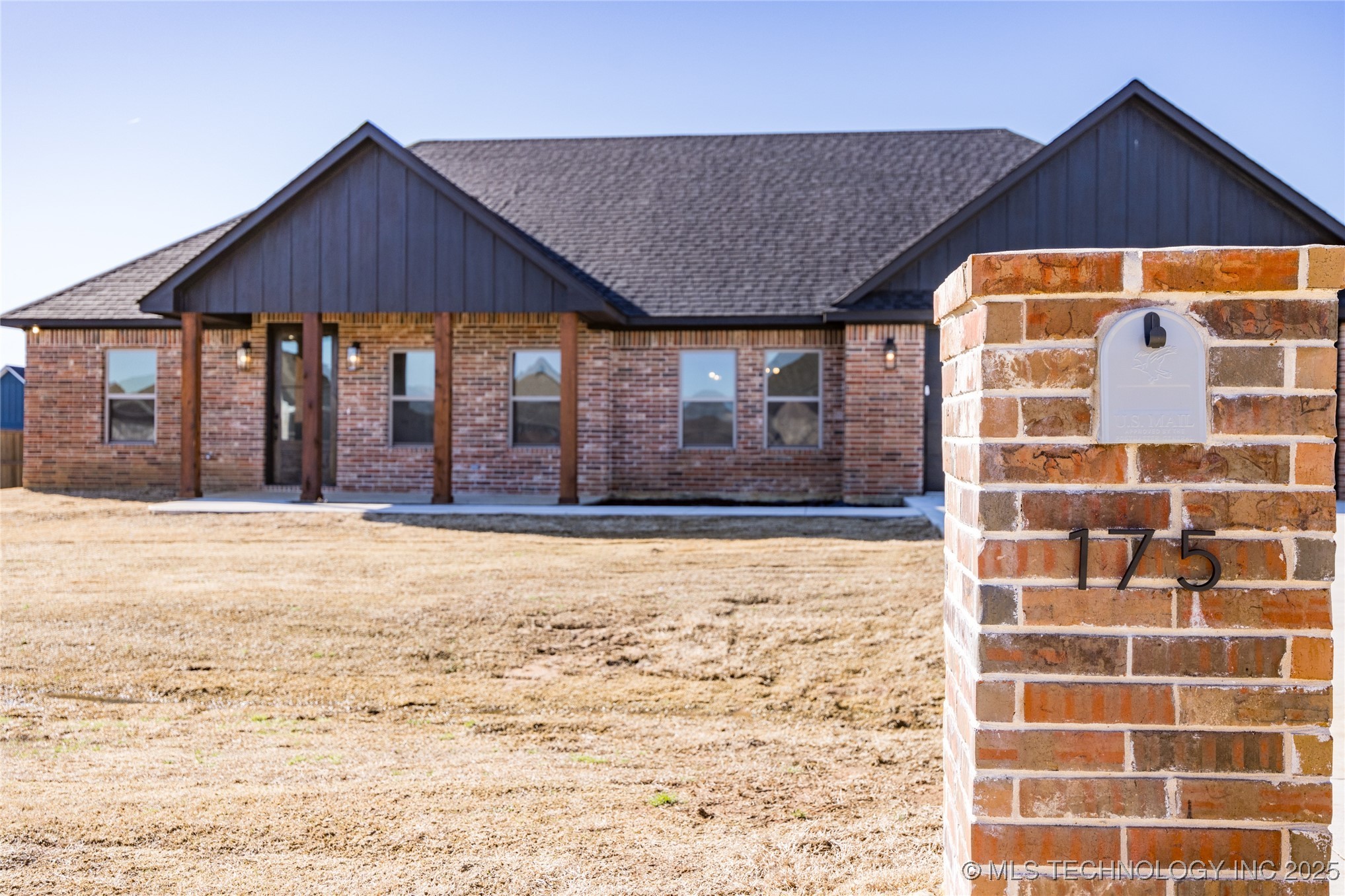175 Maple Leaf Drive