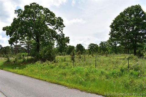 Photo of 0 Cary Lane, Tahlequah, OK 74464 (MLS # 2544866)