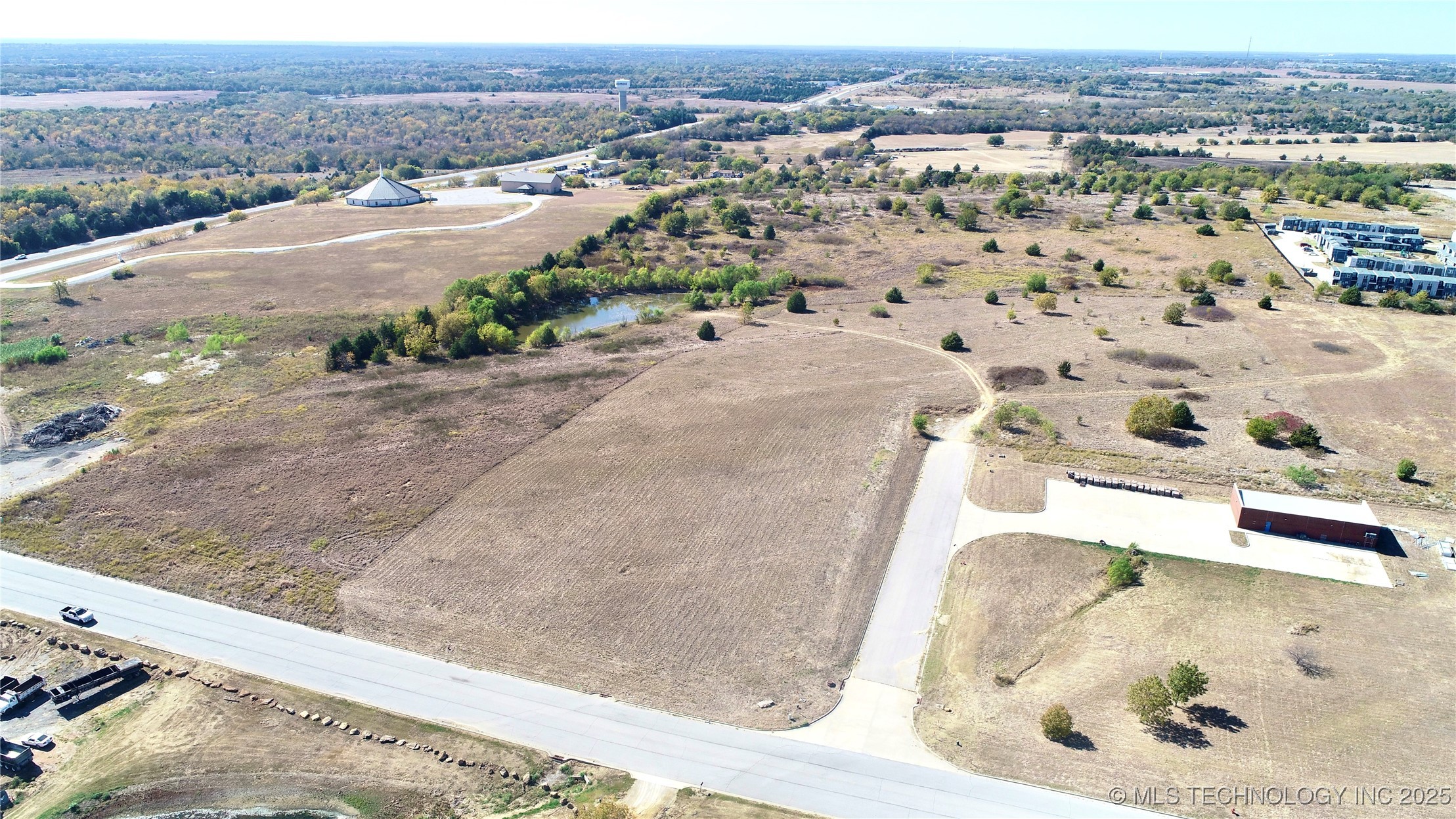 320 Travertine