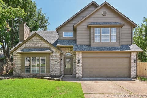 Photo of 10212 E 116th Place S, Bixby, OK 74008 (MLS # 2625439)